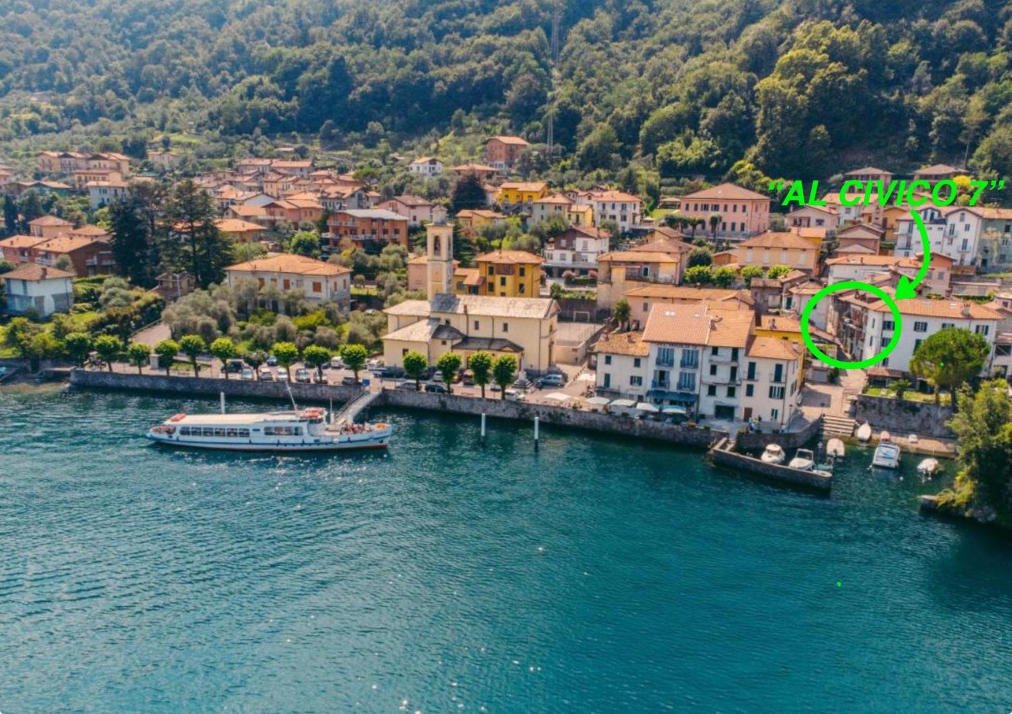 Al Civico 7 Villa Oliveto Lario Eksteriør billede